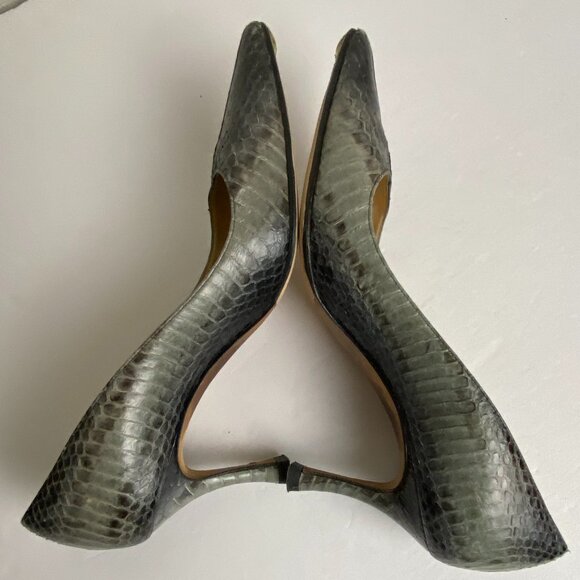 Manolo Blahnik Python Snake Print Heels Pumps Gray Black Sz EU 37.5 - Picture 7 of 9